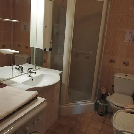 Le Clos Des Touches Lägenhet *